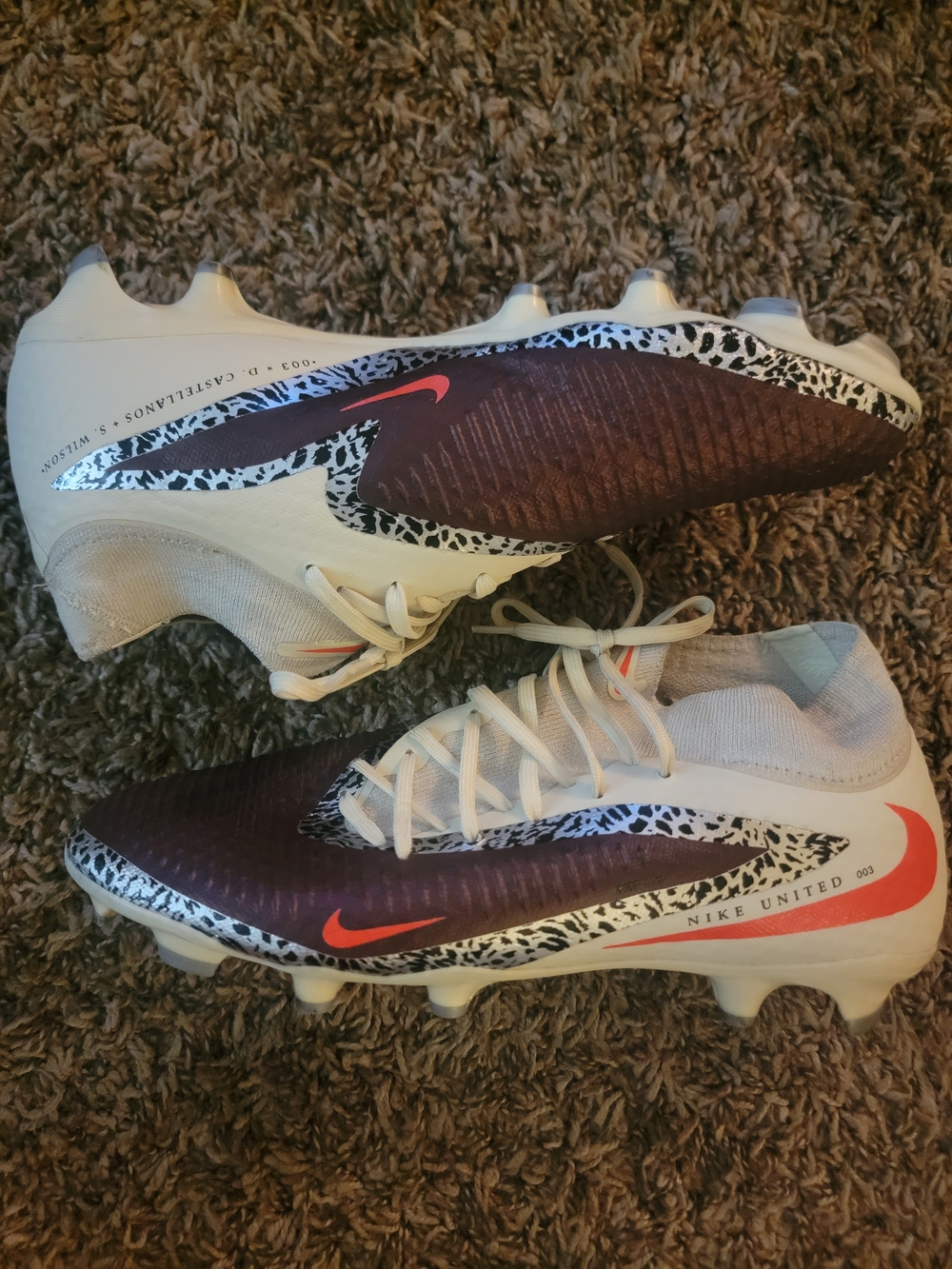 Nike United Phantom 6 Academy High FG Soccer Cleats - WMNS 8